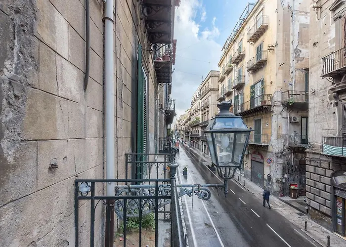 Qasr Home Beautiful Apartment In Palermo